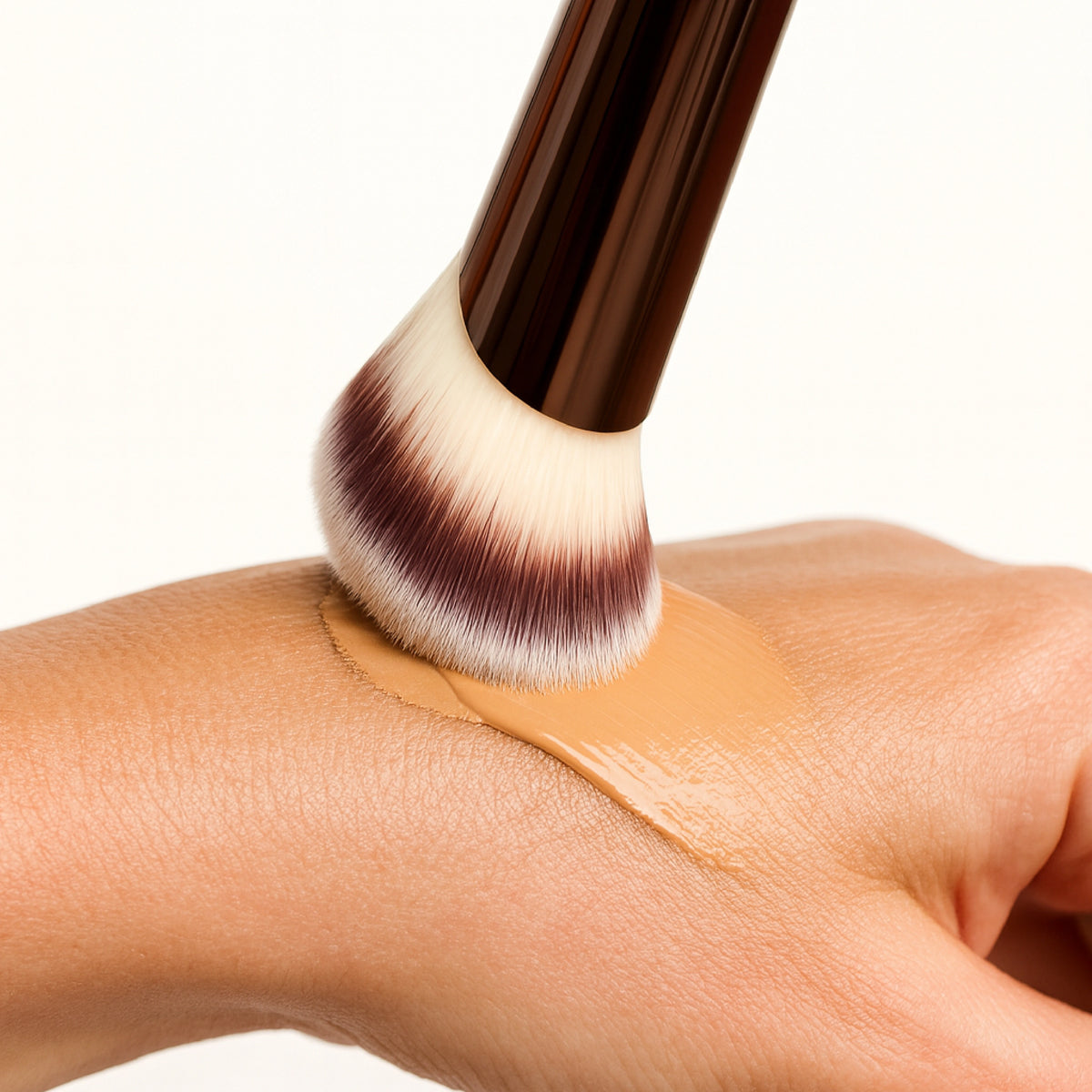 Bexola Seamless Foundation Brush
