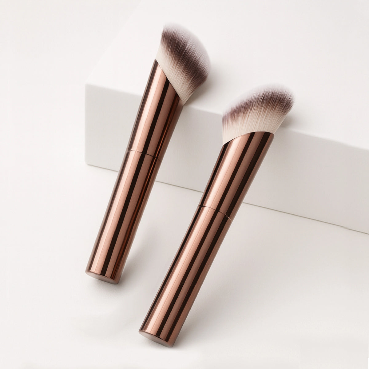 Bexola Seamless Foundation Brush